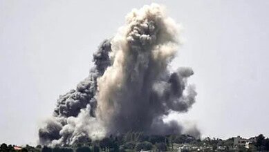 غارات أدت الى قطع طرق فرعية في قضاء بنت جبيل