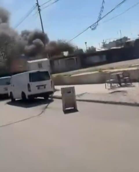 بالفيديو: الغارة الأخيرة استهدفت منطقة طريق المطار القديم قرب مستشفى الرسول الأعظم