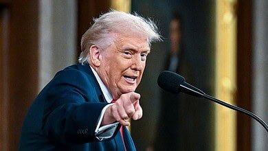 ترامب: لدينا مخزون كافٍ من الأسلحة لحرب "لا تنتهي"، وإسرائيل تقول إن قواتها البرية "تتقدم وتسيطر على مناطق استراتيجية إضافية في لبنان" #عاجل