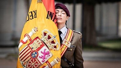 كيف تغيرت سياسات إسبانيا الخارجية من حرب العراق إلى إيران؟