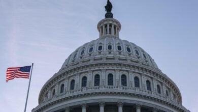 ما هو "قانون صلاحيات الحرب"، وهل يستطيع الكونغرس فعلاً تقييد ضربات ترامب ضد إيران؟