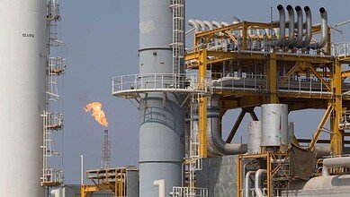 برميل النفط يتجاوز 110 دولارات بعد استهداف أكبر حقل غاز في العالم #عاجل