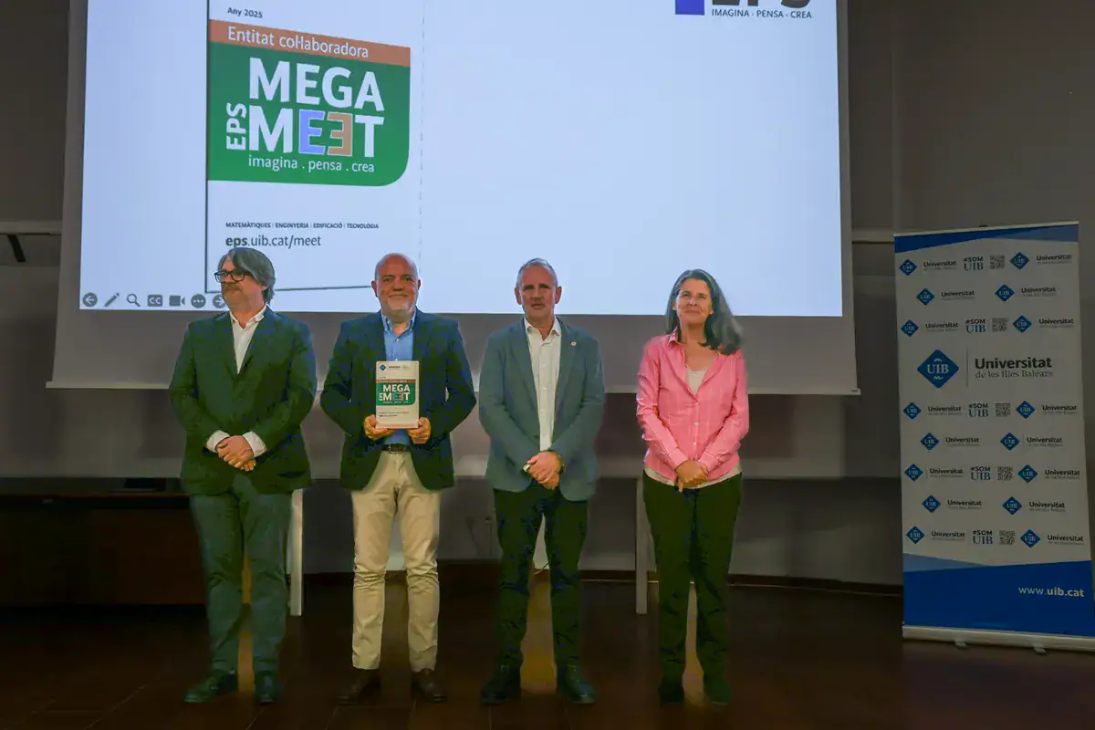La UIB reconoce a 3digits por su papel clave en la formación de futuros ingenieros