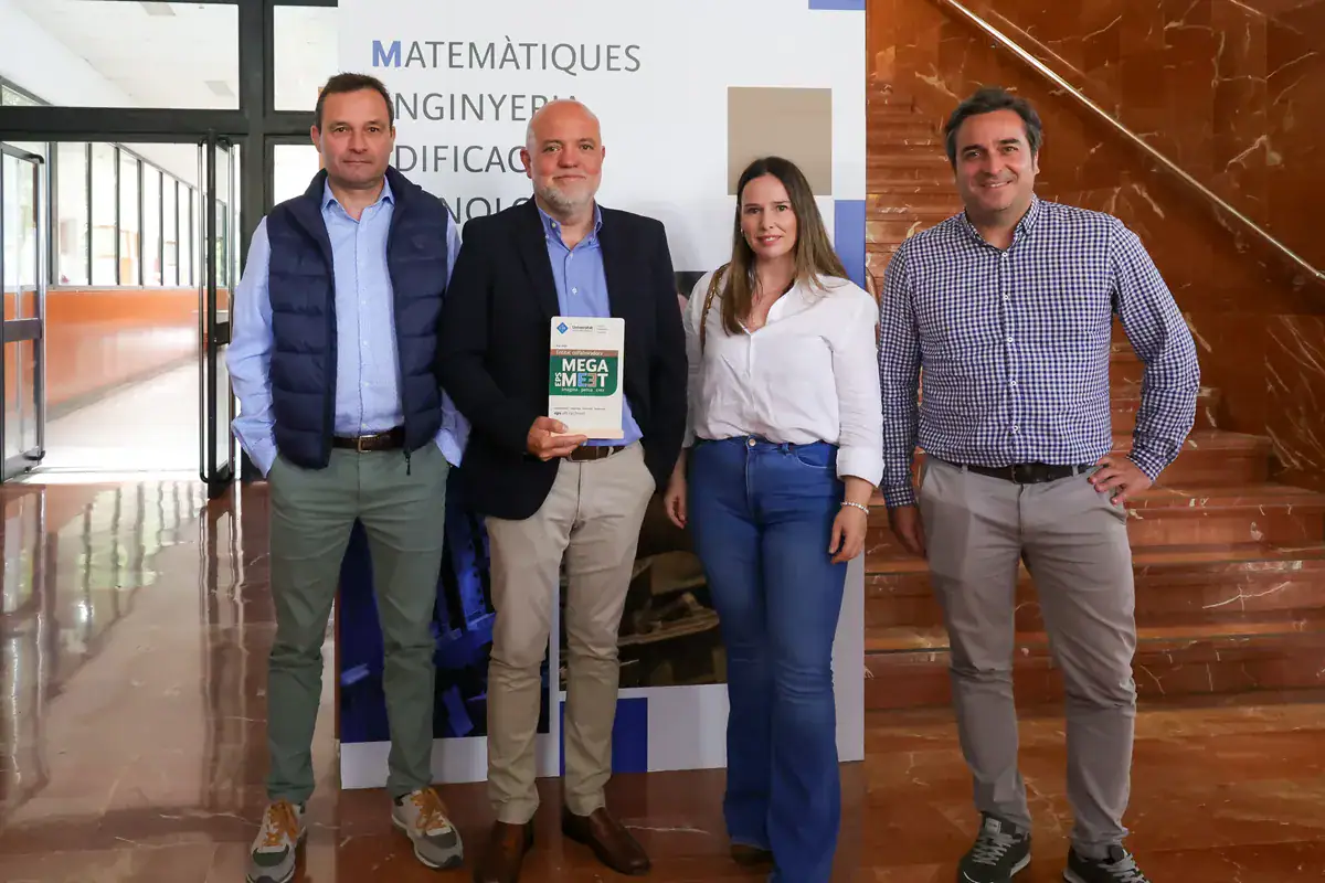 La UIB reconoce a 3digits por su papel clave en la formación de futuros ingenieros
