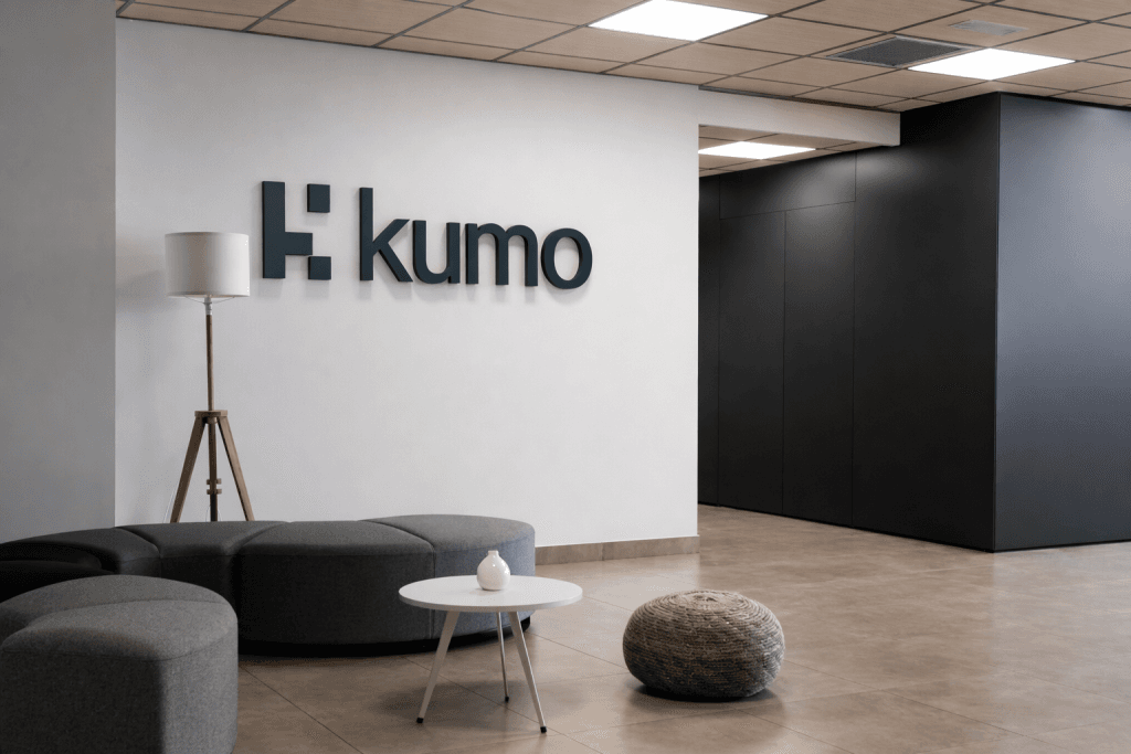 Kumo: Infraestructura crítica de alto rendimiento para un futuro digital más seguro