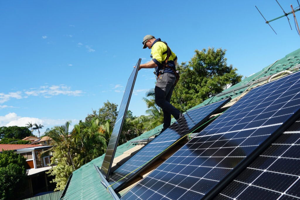 Solar Repairs & Maintenance for Homeowners | Solar Service Guys