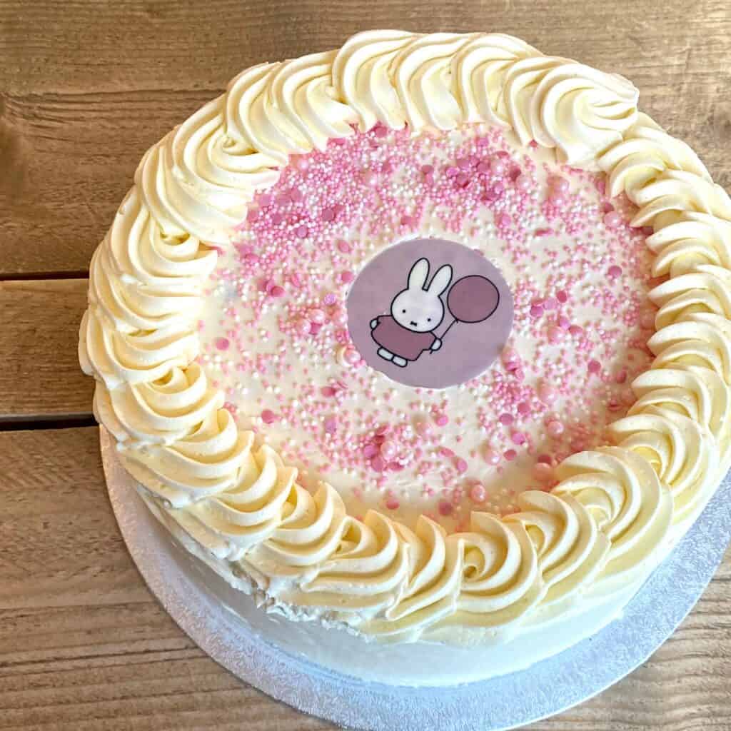 Nijntje-taart-roze-1