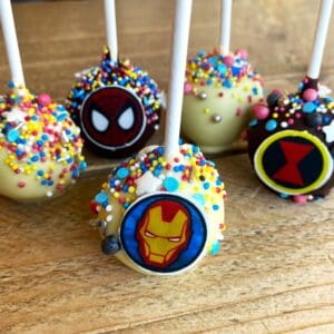 Superhero cakepops