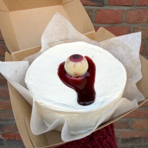 halloween-bloody-eye-bento-cake