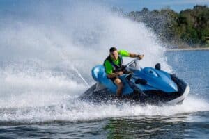 Jet ski en Guadeloupe : tout ce qu’il faut savoir avant de réserver