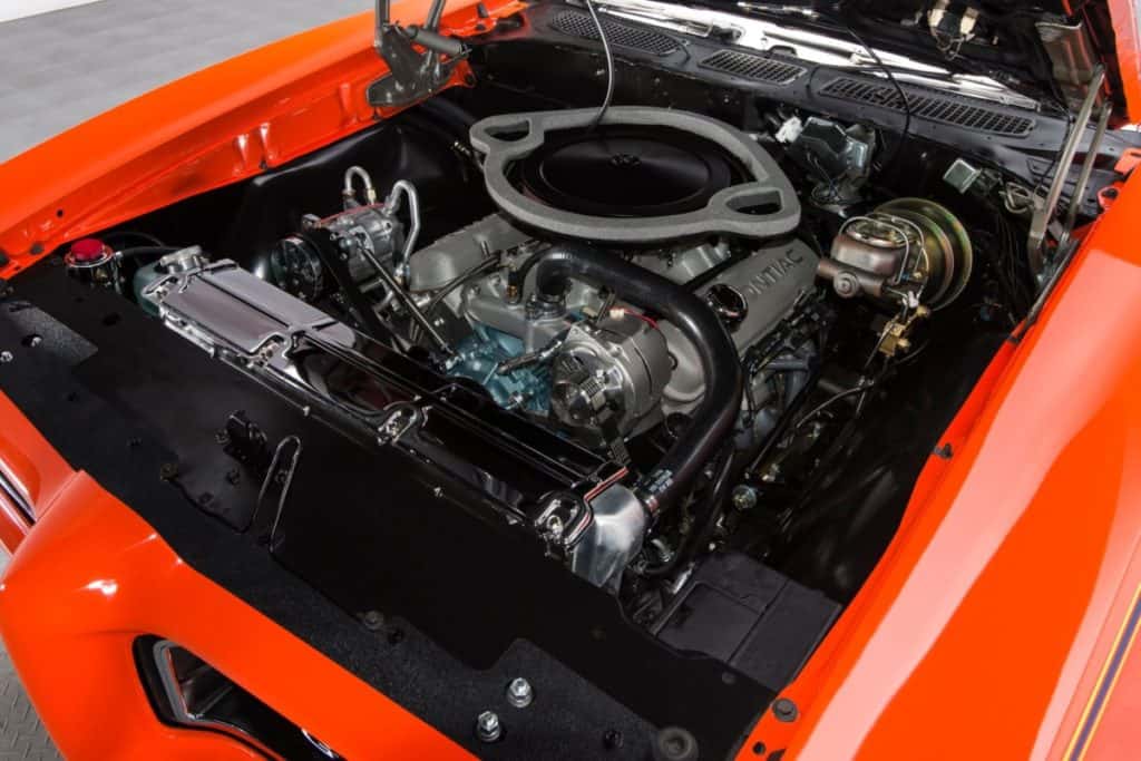 engine of the 1969 Pontiac GTO Judge Restomod