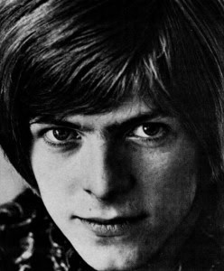 davidbowie_1967_wikipedia-1