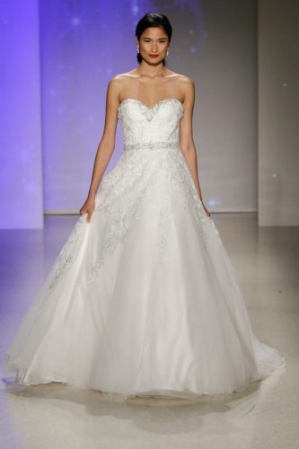 Alfred Angelo Spring 2017 Bridal Show With Disney Weddings