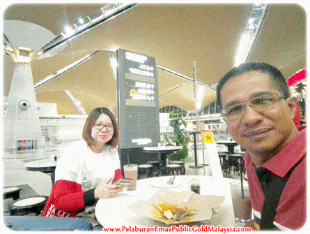 MD Mohd Zaidi Junus di Airport KLIA