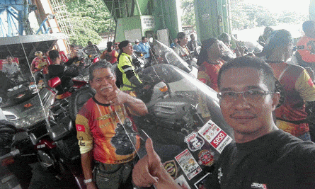 menaiki feri Pulau Pinang