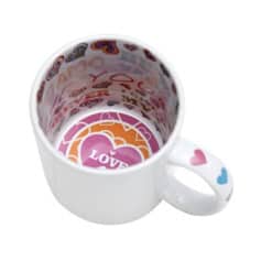 כוס עם כיתוב LOVE פנימי