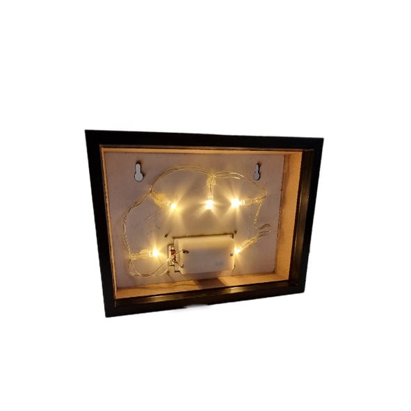 ⁦מסגרת לתמונה מעץ עם תאורה ועם הקדשה "יום הולדת שמח "⁩ – תמונה ⁦5⁩