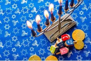 חנוכיה מעוצבת