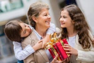 מתנה לסבתא בת 80