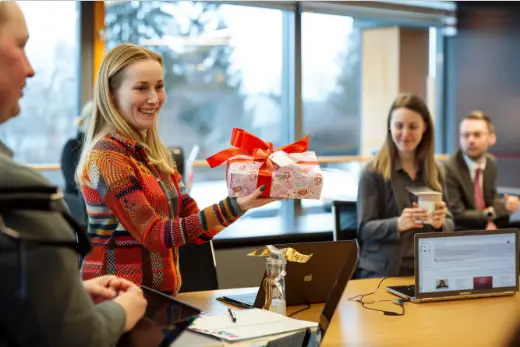 מתנה ללקוחות
