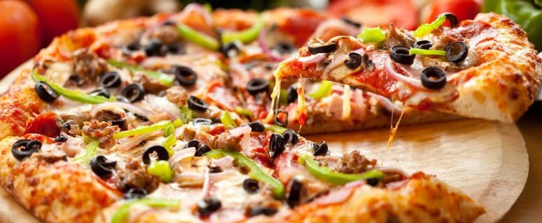 Here Are 20 Brilliant Uses For A Pizza Box You Never Thought Of