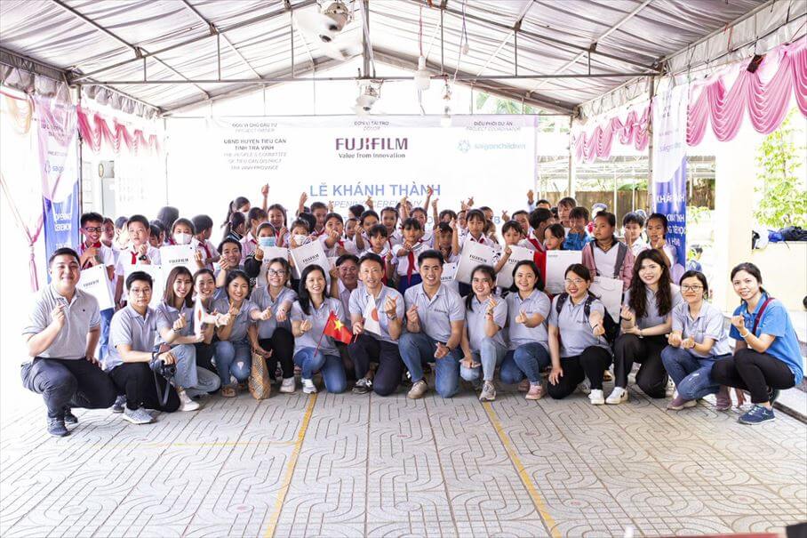 支援チャリティーの様子