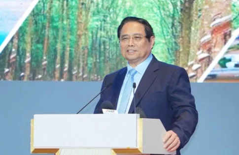 ファン・ミン・チン首相