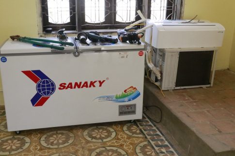 盗難被害にあった冷蔵庫やエアコン