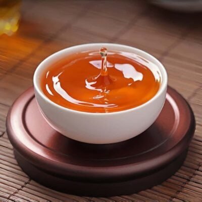 Fengqing Yunnan black tea