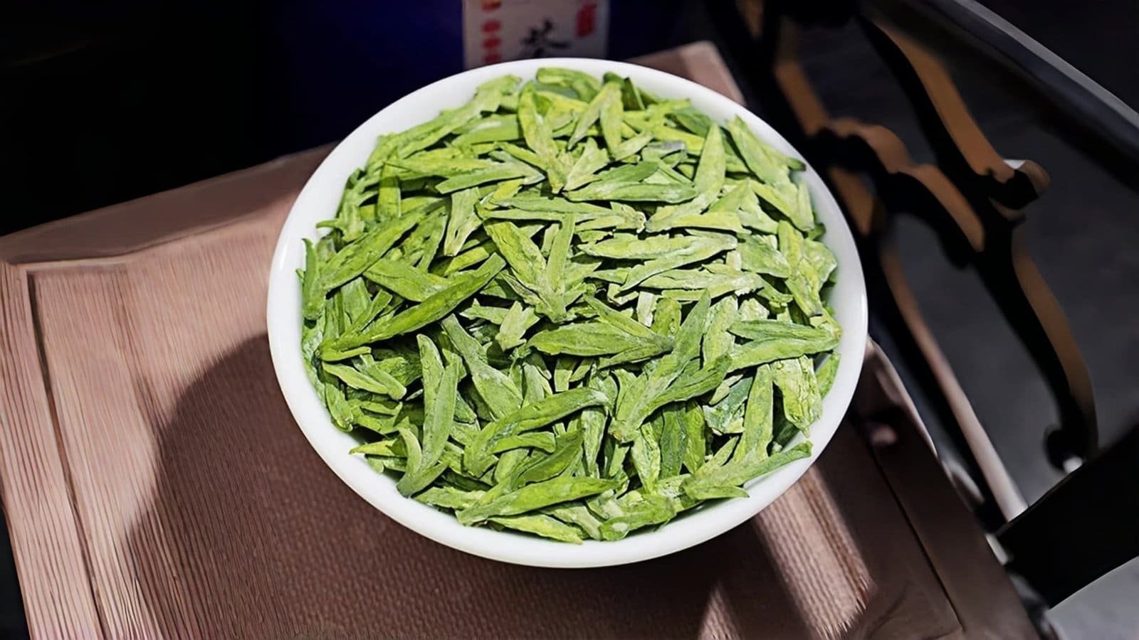 Landscape Longjing Tea Gift Set - Premium Mingqian Green Tea