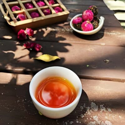 Yunnan rose pearl tea