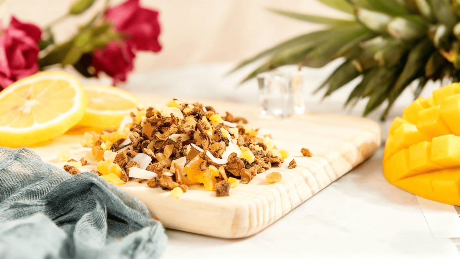 pineapple coconut tea