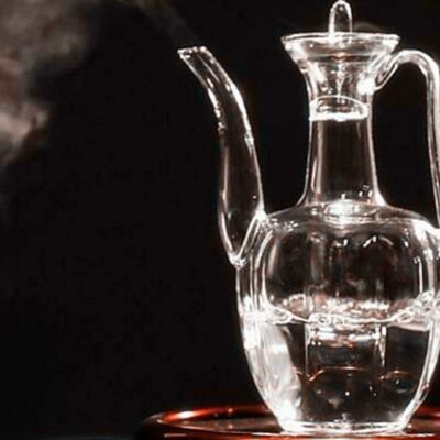 glass teapot