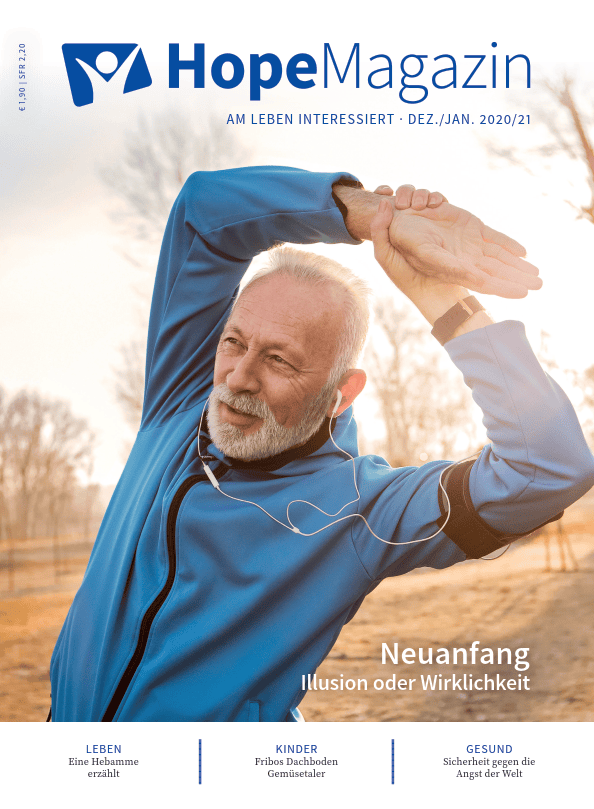 Mehrgenerationenprojekt, Senior, gesunde Lebensweise, Outdoor, Bewegung, Natur, alter Mann beim Yoga, Fitness im Freien, Balance, Gesundheit, Wellness, aktive Lebensgestaltung, Lebensfreude, älterer Mensch, positive Lebenseinstellung, Lebensqualität steigern, Vitalität fördern, motivierende Senioren, Beauty im Alter, Lebensfazit, Sport im Freien.