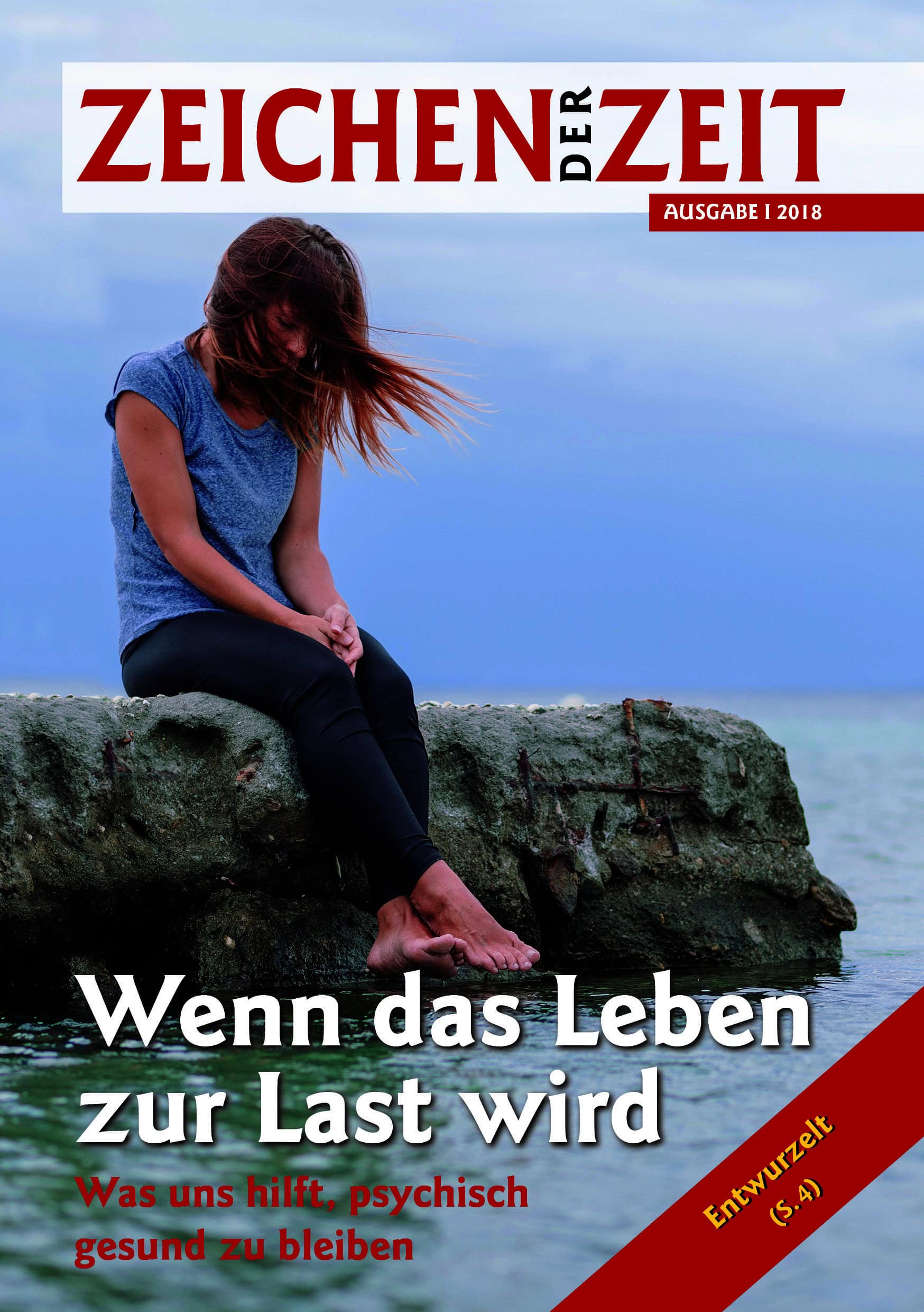 Gestresste junge Frau sitzt nachdenklich am Meer und sucht innere Ruhe, während sie auf einem Felsen sitzt, umgeben von Wasser, symbolisiert Erholung, Achtsamkeit und psychische Gesundheit.