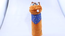 Wackelkopf-Puppe mit Affenmotiven, lustiges Handpuppenspiel für Kinder, ideal für kreative Geschichten und Unterhaltung, bunte Stofffigur mit blauer Bandana und ausgeprägtem Gesichtsausdruck.