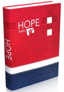 Gebets- und Hoffnungbibel in roter und blauer Gestaltung, ideal für christliche Andachten und spirituelle Inspiration.