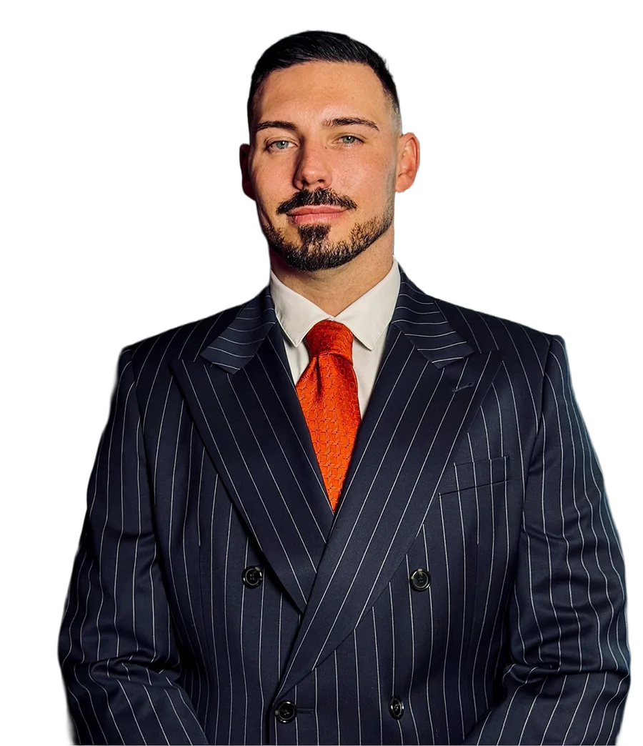 Adwokat Błażej Karczewski w Gdańsku, specjalista od prawa nieruchomości i umów cywilnych.