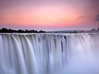 Victoria-Falls-Zimbabwe-tour