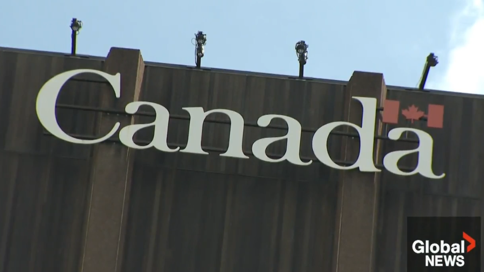 Read more about the article Hundreds of Public Service Workers Warned of Job Cuts Amid Federal Government Layoffs | AiF News Bites