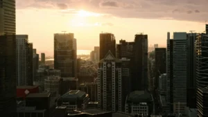 Canada Mortgage Arrears Surge 89% as Household Debt Hits $3.23 Trillion