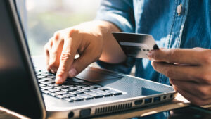 Canada Insolvencies Jump 11.5% as Filings Near Financial Crisis Levels
