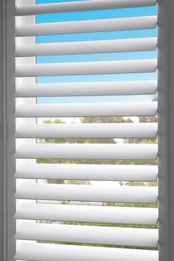 Window Shutter HiddenTilt™