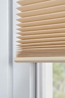 Operating System for European-style windows