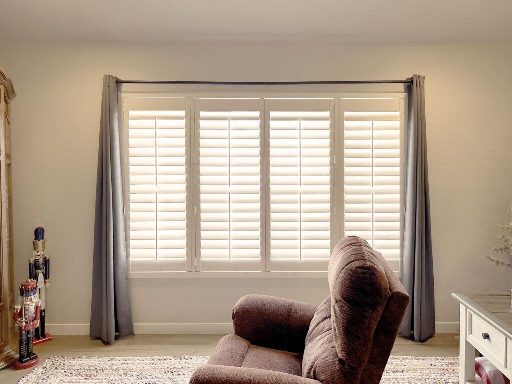 Hunter Douglas Palm Beach Polysatin Shutters with front center tilt and Z Frame construction provide classic style, durability, and precise light control.