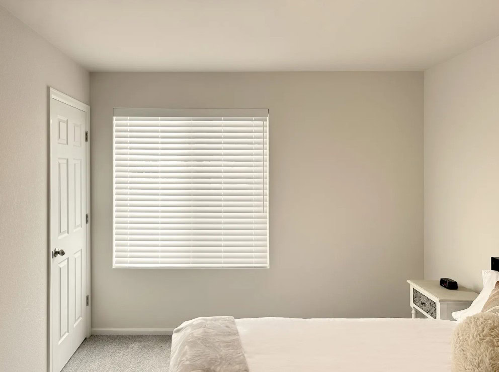 Alta Blinds with Cordless Lift operation in Lakewood.