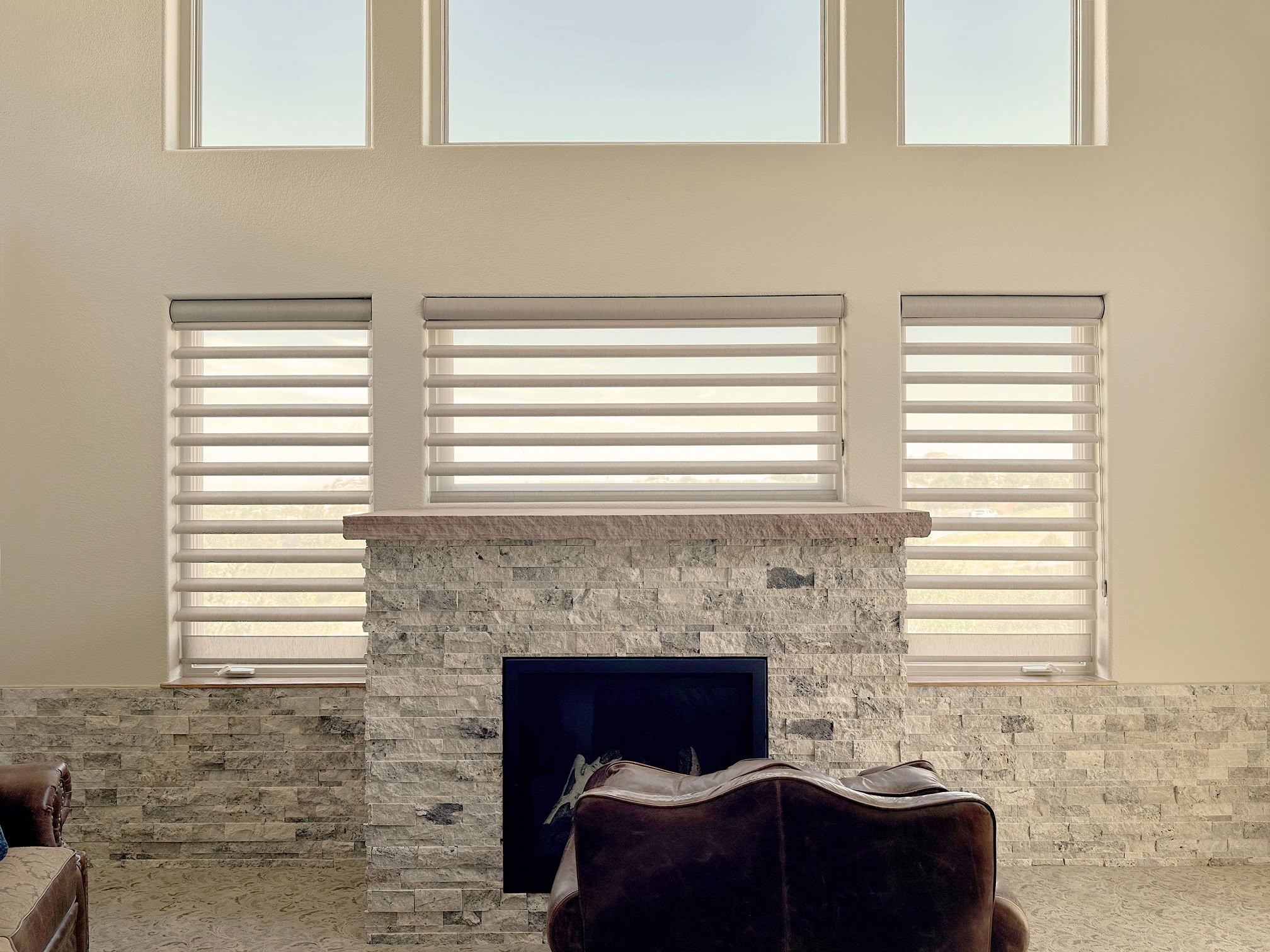 Hunter Douglas Pirouette Privacy Sheers with EasyRise operation and Light Filtering fabric for Colorado fireplace
