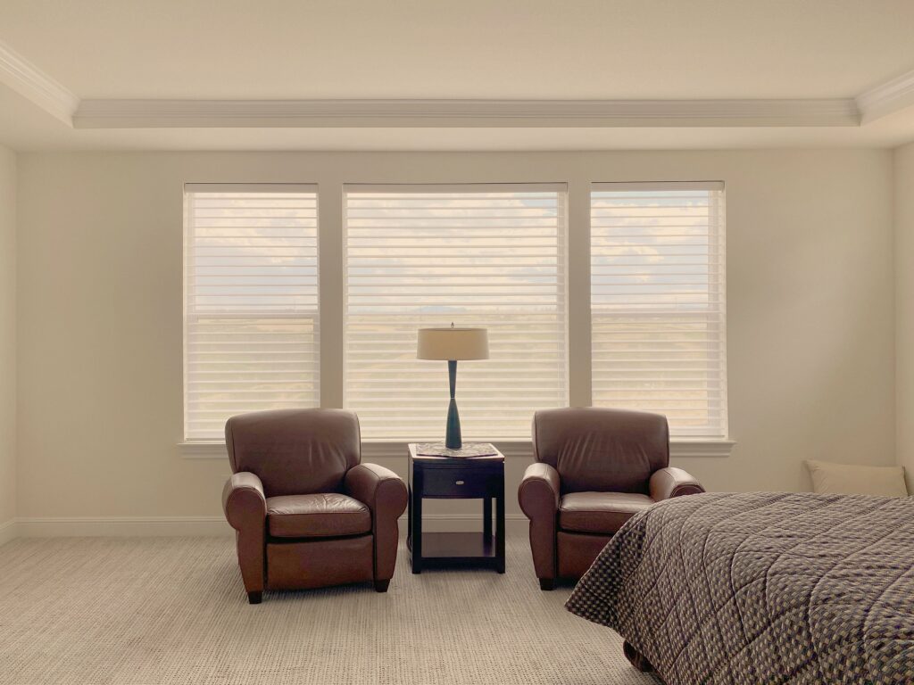 Hunter Douglas Silhouette Privacy Sheers with PowerView automation and light filtering fabric for Colorado homes