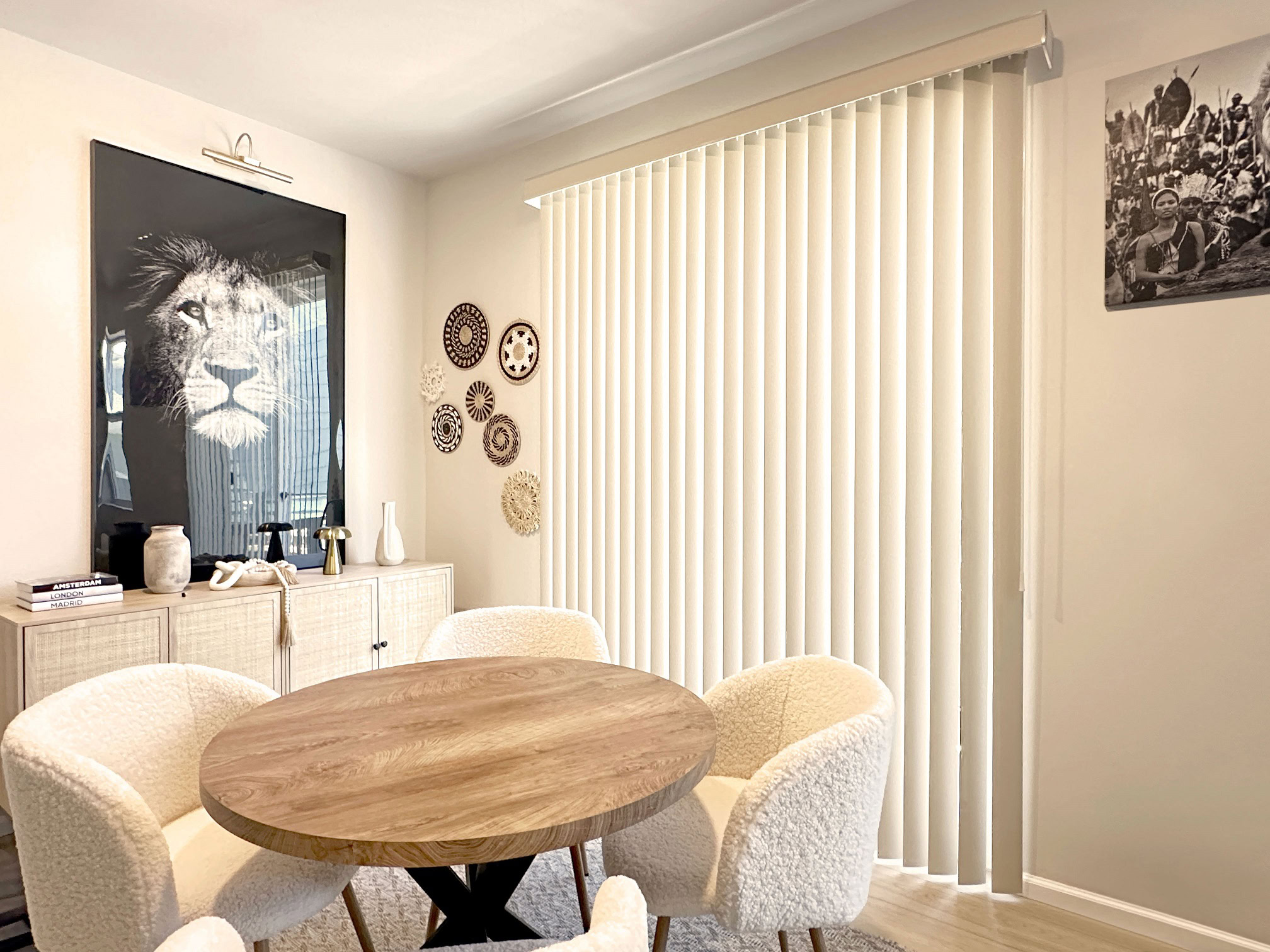 Hunter Douglas Vertical Solutions® Vertical Blinds with Left Stack Vertical configuration for Colorado homes