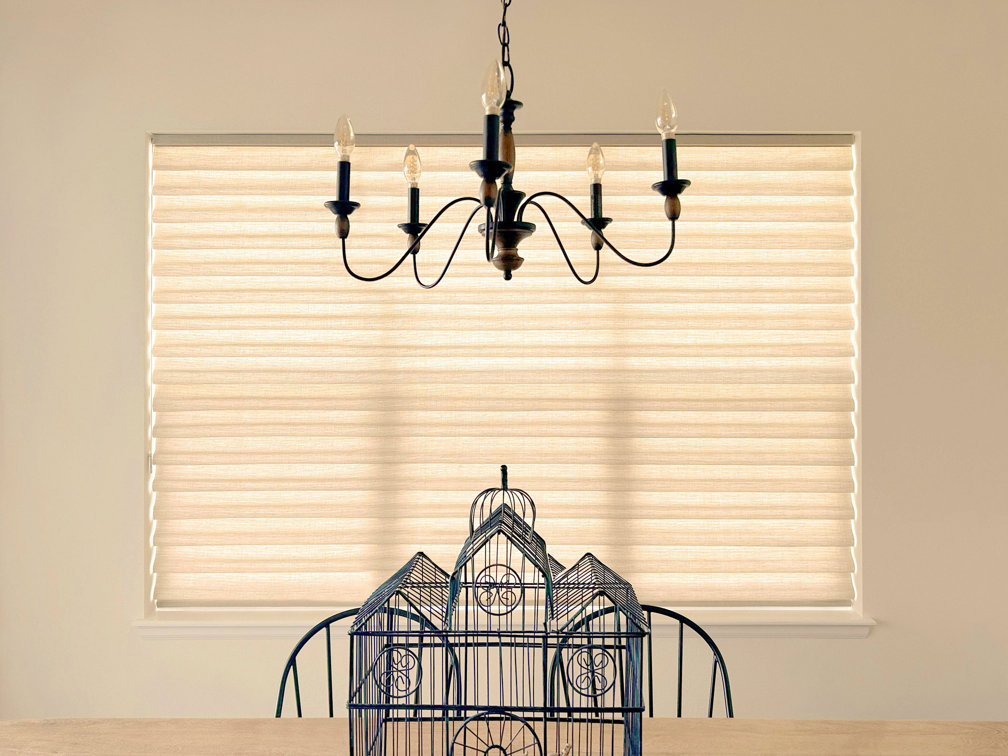 Hunter Douglas Vignette Roman Shades with LiteRise cordless operation and Light Filtering fabric for Colorado homes